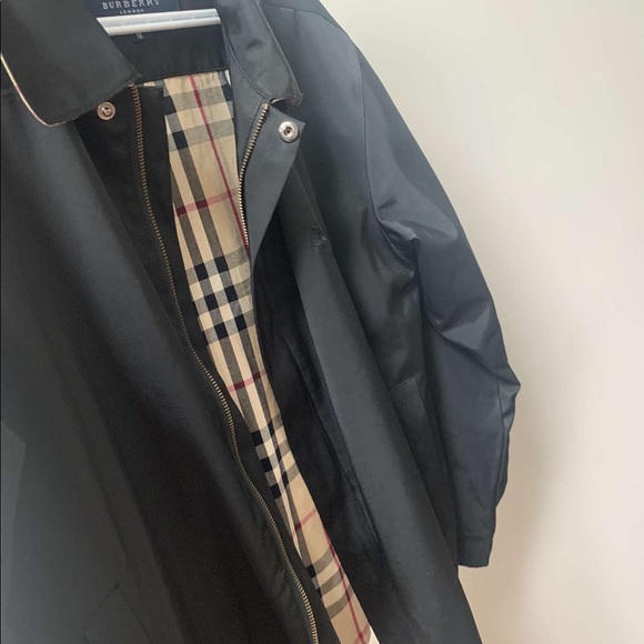 Burberry Light Jacket - Picture 2 of 5